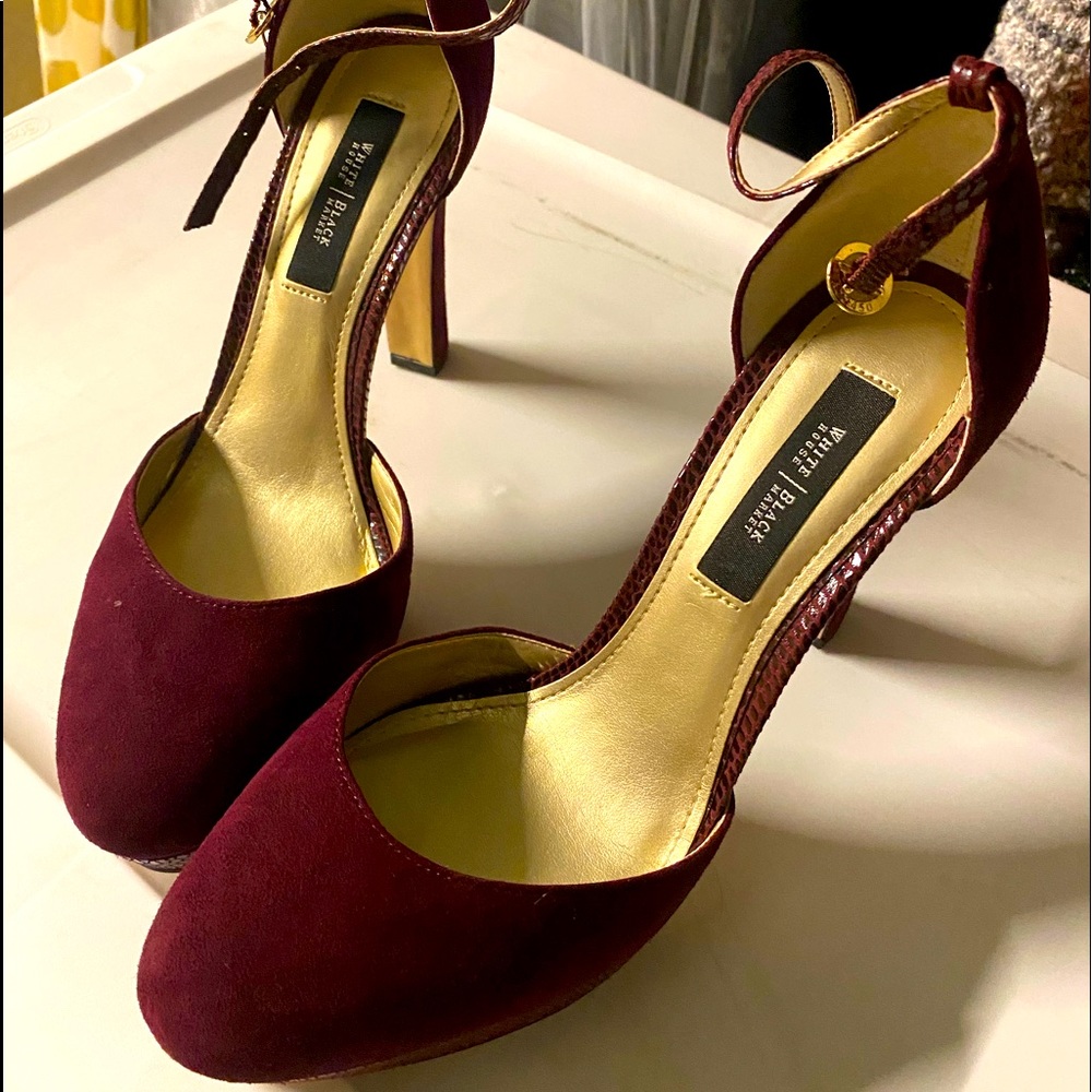 4” burgandy heels. Stunning.